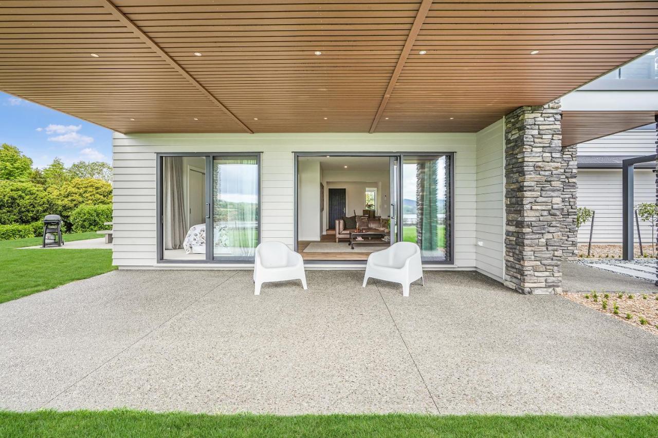 Lakeside Karapiro Downstairs Apartment كامبريدج المظهر الخارجي الصورة