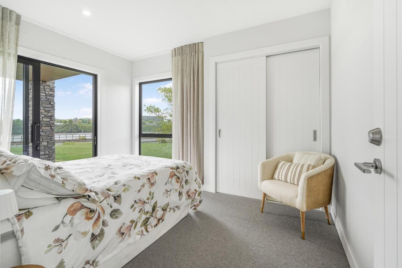 Lakeside Karapiro Downstairs Apartment كامبريدج المظهر الخارجي الصورة