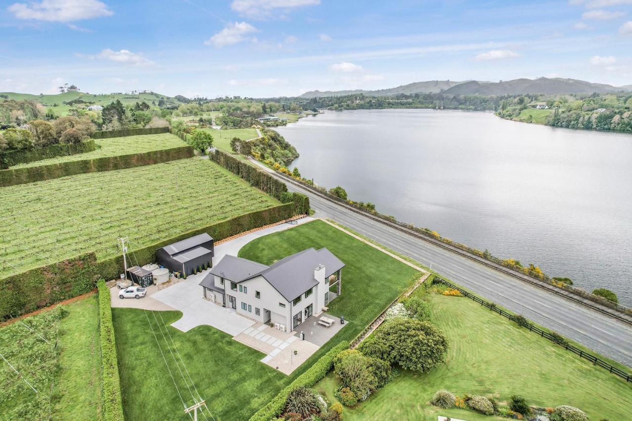 Lakeside Karapiro Downstairs Apartment كامبريدج المظهر الخارجي الصورة