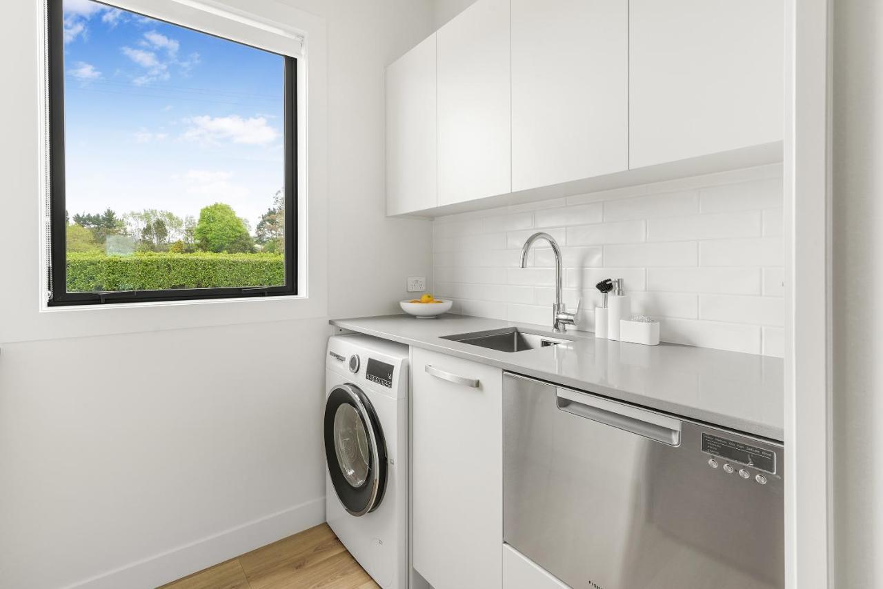 Lakeside Karapiro Downstairs Apartment كامبريدج المظهر الخارجي الصورة